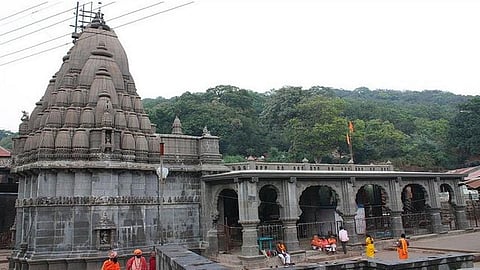the business becomes unemployed Due to the closure of Shri Kshetra Bhimashankar Temple due to Corona outbreak