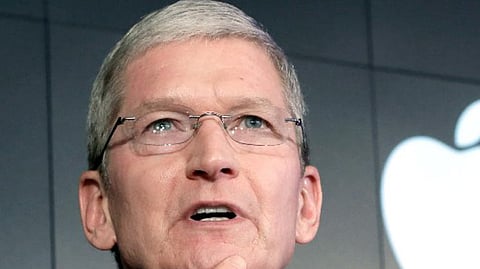 Apple CEO Tim Cook earning in 2021
