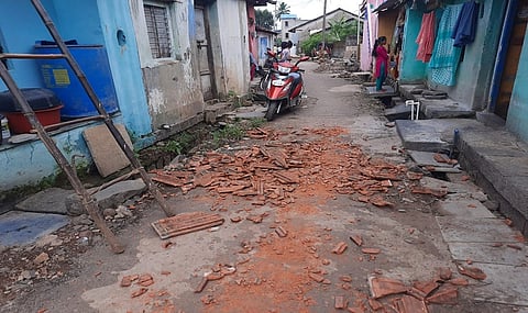 Fighting Between Two Brothers In Uttur Kolhapur Marathi News