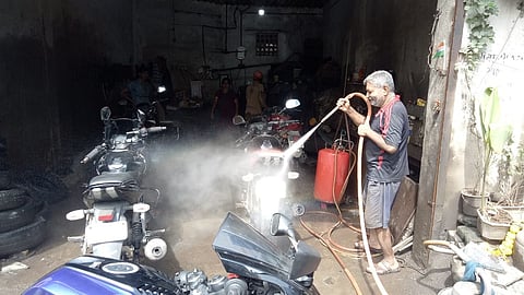 दसऱ्याच्या मुहूर्तावर वॉशिंग सेंटर्संची चलती; दरांमध्येही वाढ