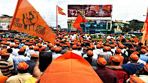 वीज मंडळाच्या कार्यालयावर मराठा क्रांती मोर्चाची धडक! रखडलेली नोकरभरती पूर्ण करण्याची मागणी