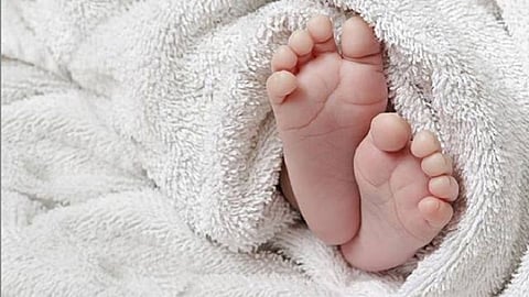 कोरोना काळात प्रसूतींमध्ये घट; मुंबईत 36 हजारहून अधिक बालकांना जन्म