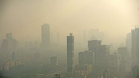 Health Alert | मुंबईत तापमानासह प्रदूषणाची पातळी वाढल्याने 'हेल्थ अलर्ट' जारी