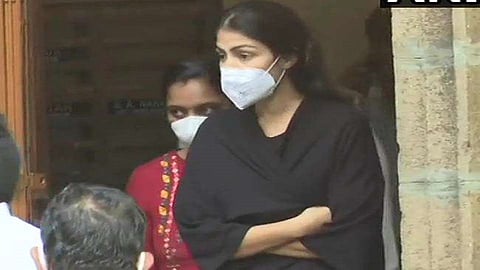रिया चक्रवतीला 14 दिवसांची न्यायालयीन कोठडी; एनसीबीकडून सुरू होती चौकशी