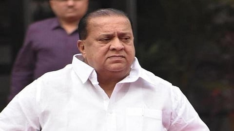 'माझे कुटुंब, माझी जबाबदारी’ मोहीम गावांमध्ये प्रभावी राबवा! ग्रामविकास मंत्र्यांच्या अधिकाऱ्यांना सूचना