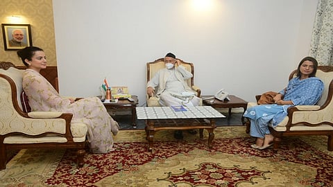 मुंबईने मला खूप काही दिलं, आता न्यायही हवाय; कंगना रानौत राज्यपालांच्या भेटीला