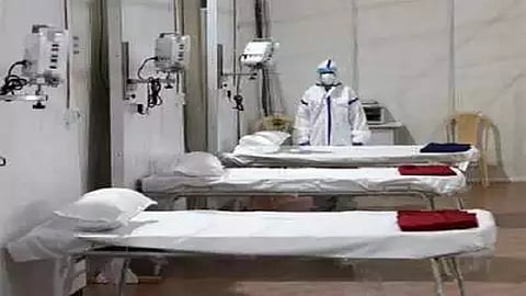 दिलासादायक! इतर शहरांच्या तुलनेत मुंबईत नव्या कोरोना रुग्णांचे प्रमाण कमी; दोन महिन्यांत प्रमाण 'इतके' घसरले