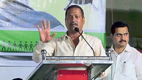 काँग्रेस तालुकाध्यक्ष म्हणाले, गीतेंना मतदान करा