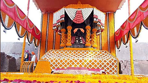 किल्ले रायगड राज्याभिषेक सोहळ्याने शिवमय...
