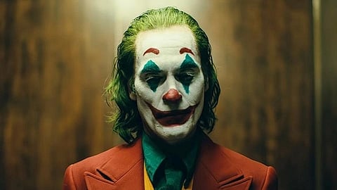 'जोकर' फेम अभिनेता फिनिक्सच्या गाडीचा अपघात