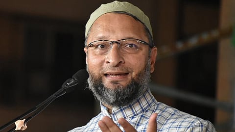 aimim on Opposition Party Meet in bengaluru says we are political untouchable slam Uddhav thackeray Nitish kumar bjp