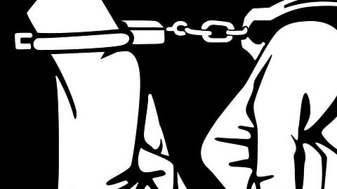 police sub-Inspector arrested for taking bribe