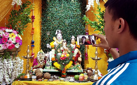 Online darshan of Ganpati Bappa