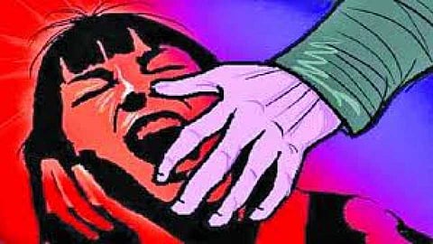 Saying ‘I like you’, the farmer did the same to the woman at work ...in akola