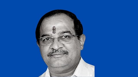 MLA Radhakrishna Vikhe said restrictions on internet banking should be relaxed