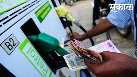 pune petrol price exceeds 100 rupees