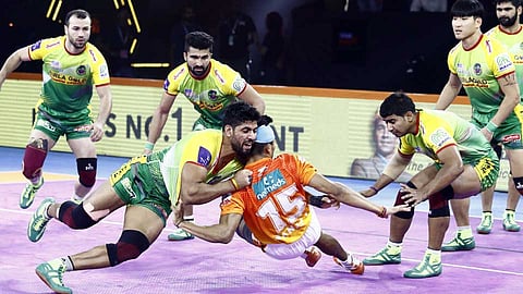 Pro-Kabaddi-PUN-PAT