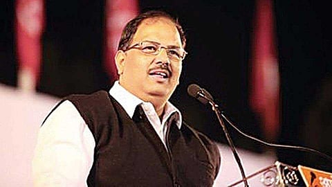 SEBC Maratha reservation law made by Fadnavis government is wrong said Praveen Gaikwad