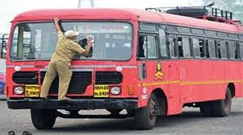 ST Bus
