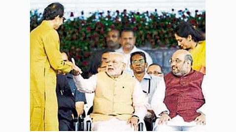 उद्धव यांचे ‘भाऊ’बंधन!