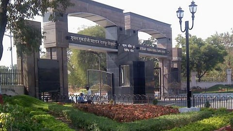 RTMNU