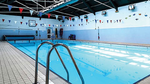Swimming-Tank