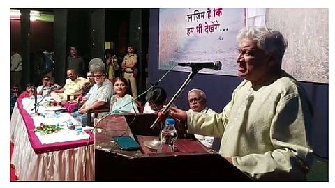 javed akhtar say The integrity of the country in danger