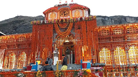 What has happened in the country today is special; The doors of Badrinath temple opened at the divine moment