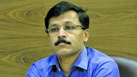 tukaram mundhe ordered for giving refund to patients to seven star hospital