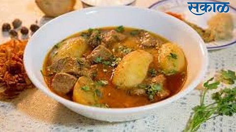 the recipe of aloo gosht in rajasthan how to prepare in kolhapur