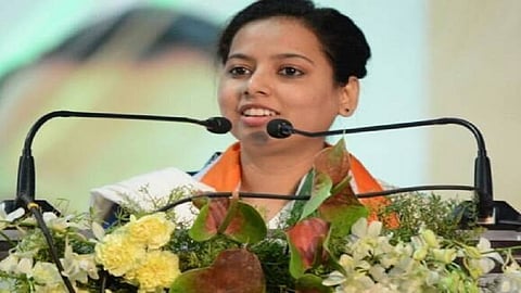किमान दोन आठवडे काळजी घ्या