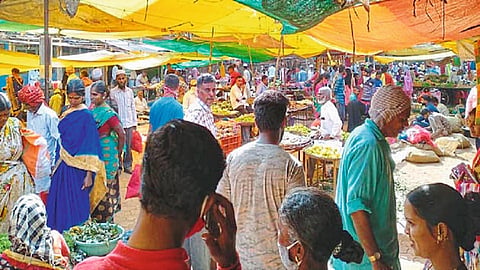 Transactions At Full Capacity For The First Time Since The Lockdown In Ajara Kolhapur Marathi News