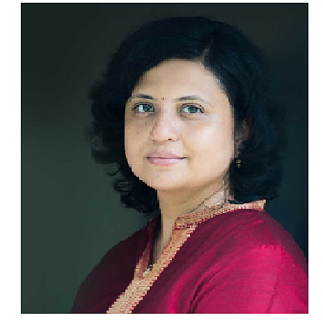 dr sheetal amte husband gautam karajgi departed to pune from anandwan