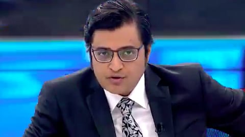 अलिबाग पोलिसांनी दाखल केलेल्या आरोपपत्राविरोधात अर्णब गोस्वामी कोर्टात, दाखल केला नवा अर्ज