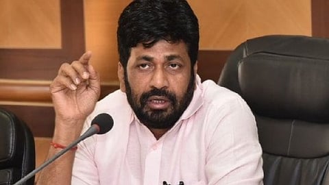 bachhu kadu reaction on farmer suicide in anjangaon surji of amravati