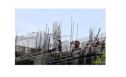 Construction Workers Will Get A Set Of Household Items Kolhapur Marathi News
