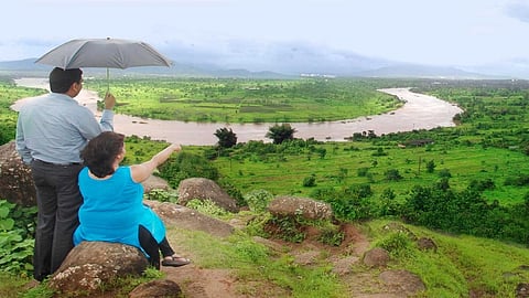 bhor