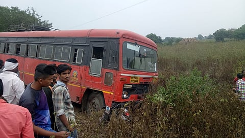 Teacher dies after being hit by ST bus