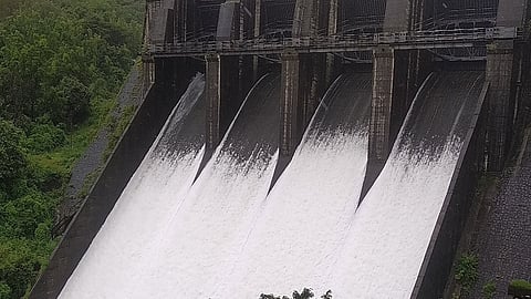 नाशिक जिल्ह्यातील धरणांमधील साठ्यात एक टक्क्याने वाढ