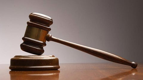 court hammer