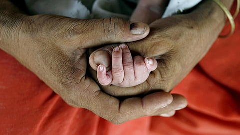 A six month old baby was found dead in Melghat at Amravti