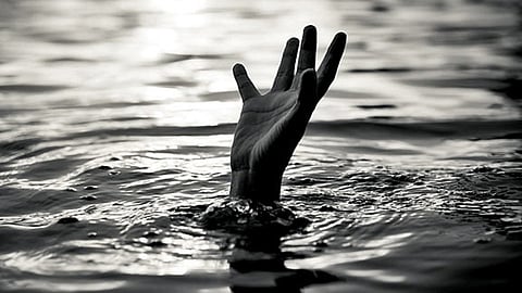 drown