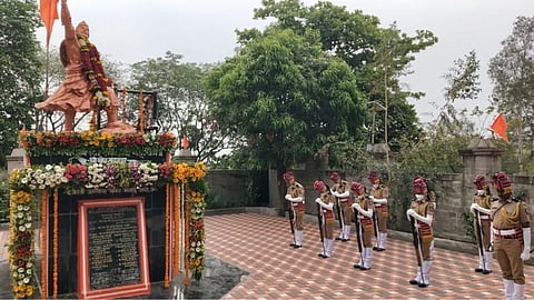 कोरोनामुळे तुळापूरात छत्रपती संभाजी महाराज पुण्यतिथी प्रातिनिधिक स्वरूपात