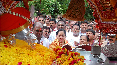 गजानन महाराज पालखीचे सोलापुरात आगमन