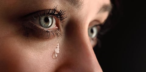 Youth commits suicide after being beaten by a love affair