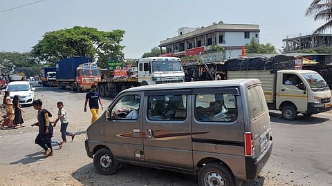 खालुंब्रे ते चाकण एमआयडीसीपर्यंत होणार एकेरी वाहतूक