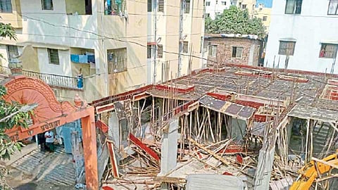 municipal corporation destroyed five illegal buildings in Kondhwa area