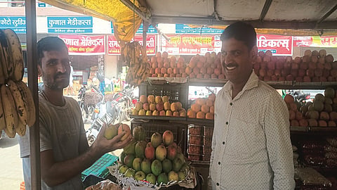 mango in niphad.jpg