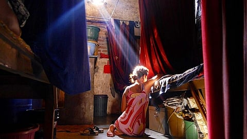 वेश्याव्यवसायातील महिलांसाठी राज्य शासनाचा मोठा निर्णय, मिळणार 5 हजारांची मदत