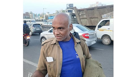 saved the lives of the passengers due to the driver presence of mind while burning ST In Pune